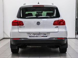 Внедорожник Volkswagen Tiguan 2013 года, 1320000 рублей, Красноярск