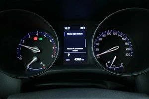 Внедорожник Toyota C-HR 2020 года, 2800000 рублей, Красноярск