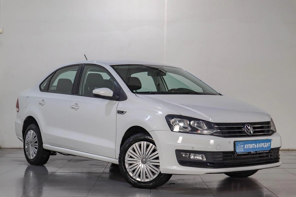 Седан Volkswagen Polo 2019 года, 1379000 рублей, Челябинск