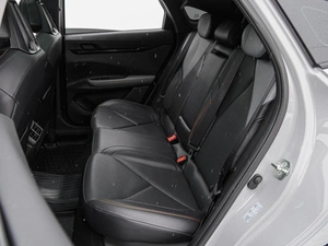 Лифтбек Changan UNI-V 2023 года, 2549000 рублей, Волгоград