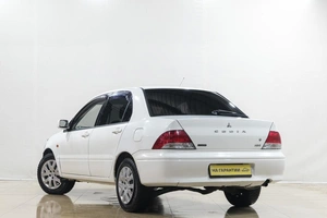 Седан Mitsubishi Lancer Cedia 2002 года, 319000 рублей, Новокузнецк