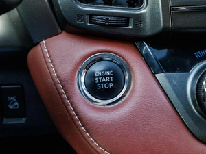 Внедорожник Toyota RAV4 2013 года, 2050000 рублей, Большой Сочи