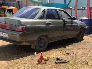 Седан ВАЗ (LADA) 2110 2003 года, 200000 рублей, Саянский