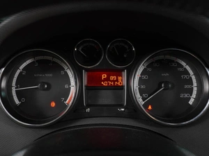 Седан Peugeot 408 2013 года, 729000 рублей, Воронеж