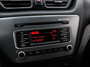 Седан Kia Rio 2015 года, 1015000 рублей, Волгоград