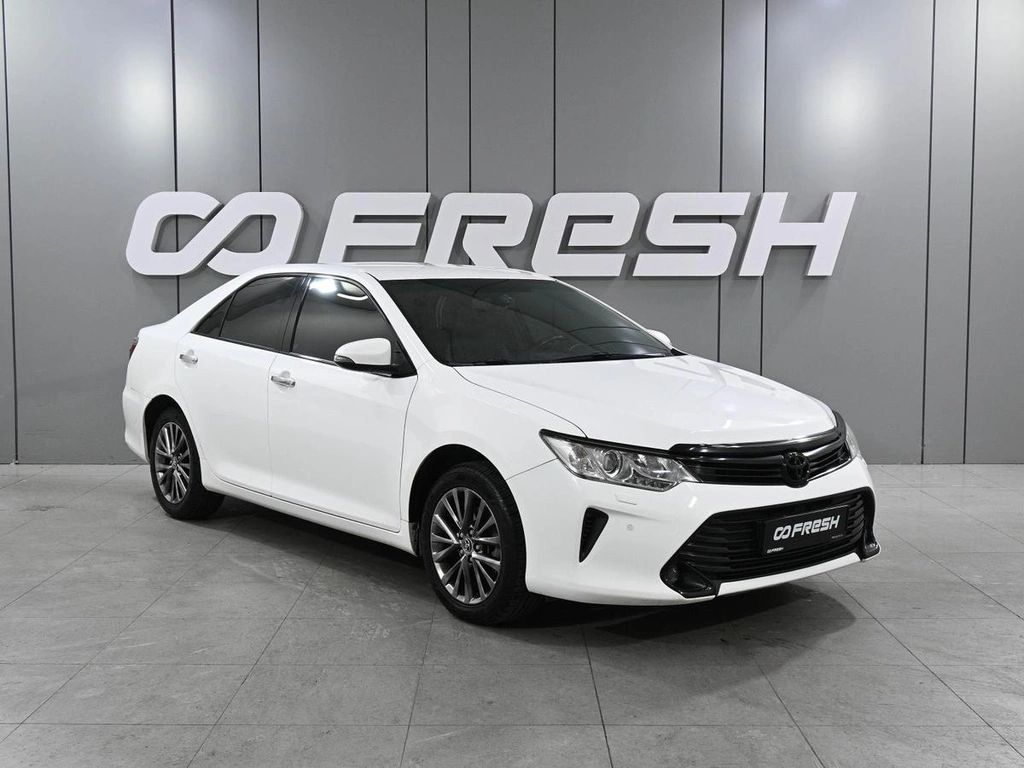Седан Toyota Camry 2015 года, 2080000 рублей, Аксай