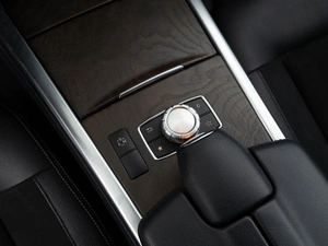 Седан Mercedes-benz E-класс 2014 года, 2476444 рублей, Москва