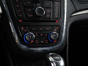 Внедорожник Opel Mokka 2013 года, 1098055 рублей, Москва