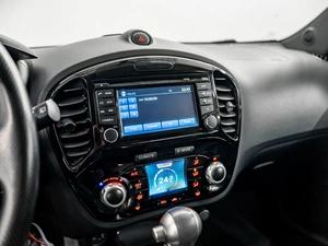 Внедорожник Nissan Juke 2013 года, 1050000 рублей, Красноярск