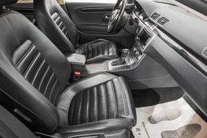 Седан Volkswagen Passat CC 2013 года, 1039000 рублей, Барнаул