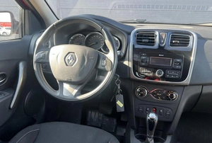 Хетчбэк Renault Sandero Stepway 2017 года, 1026000 рублей, Солонцы