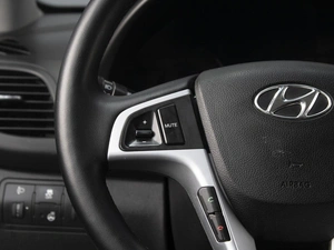 Хетчбэк Hyundai Solaris 2013 года, 915777 рублей, Омск