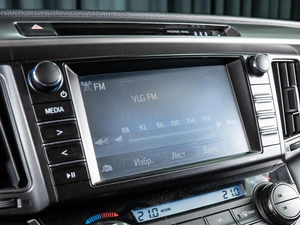 Внедорожник Toyota RAV4 2017 года, 2490000 рублей, Волгоград