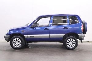 Внедорожник Chevrolet Niva 2006 года, 390000 рублей, Брянск