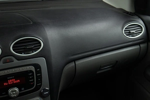 Седан Ford Focus 2011 года, 749000 рублей, Оренбург