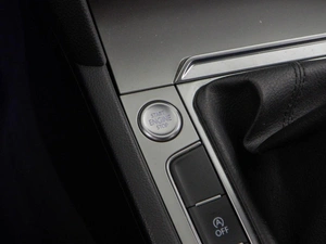 Седан Volkswagen Passat 2019 года, 1719050 рублей, Москва