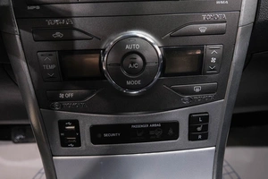 Седан Toyota Corolla 2007 года, 969000 рублей, Новокузнецк