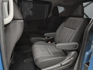 Минивэн Honda Freed 2017 года, 1325000 рублей, Красноярск
