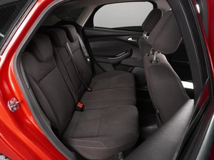 Хетчбэк Ford Focus 2012 года, 940000 рублей, Минеральные Воды