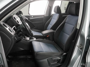 Внедорожник Volkswagen Tiguan 2013 года, 1409000 рублей, Воронеж