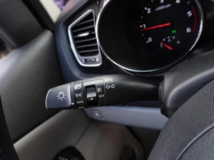 Минивэн Kia Carnival 2016 года, 2489000 рублей, Саратов