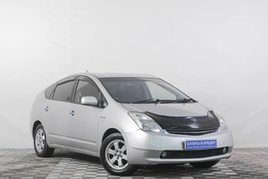 Лифтбек Toyota Prius 2010 года, 649000 рублей, Кемерово
