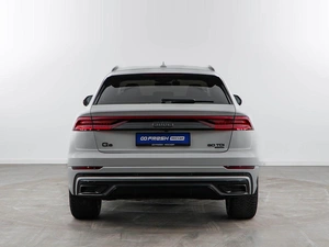 Внедорожник Audi Q8 2020 года, 7898999 рублей, Москва