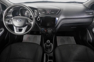 Хетчбэк Kia Rio 2014 года, 869000 рублей, Кемерово