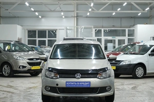 Седан Volkswagen Polo 2012 года, 719000 рублей, Омск
