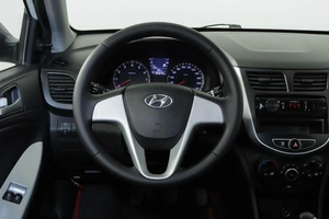 Седан Hyundai Solaris 2013 года, 675500 рублей, Казань