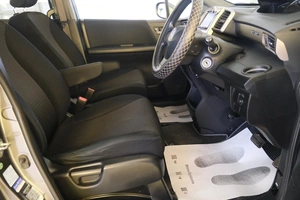 Минивэн Honda Freed 2010 года, 1019000 рублей, Омск