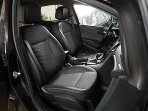 Седан Opel Astra 2014 года, 999000 рублей, Воронеж
