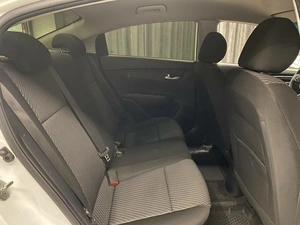 Седан Kia Rio 2020 года, 960000 рублей, Красноярск