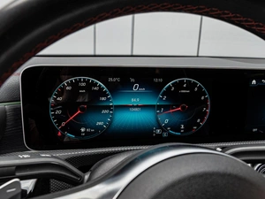 Седан Mercedes-benz CLA-класс 2019 года, 2845000 рублей, Краснодар