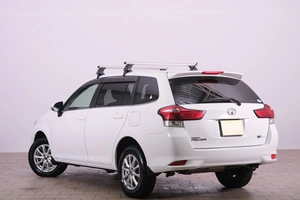 Универсал Toyota Corolla Fielder 2019 года, 1599000 рублей, Омск