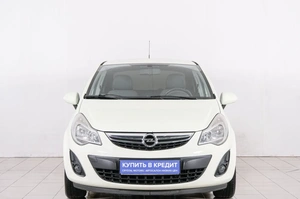 Хетчбэк Opel Corsa 2011 года, 719000 рублей, Красноярск