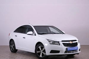 Седан Chevrolet Cruze 2012 года, 799000 рублей, Омск