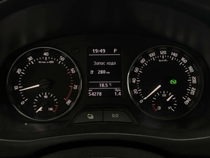 Хетчбэк Skoda Fabia 2014 года, 835000 рублей, Красноярск