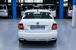 Седан Volkswagen Polo 2018 года, 768000 рублей, Солонцы