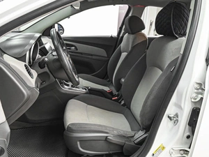 Седан Chevrolet Cruze 2010 года, 595000 рублей, Ставрополь