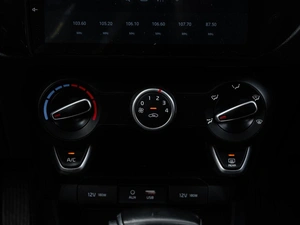 Седан Kia Rio 2019 года, 1398000 рублей, Ставрополь