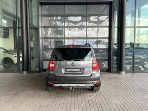 Внедорожник Skoda Yeti 2013 года, 920000 рублей, Уфа