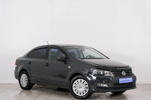 Седан Volkswagen Polo 2016 года, 1099000 рублей, Красноярск