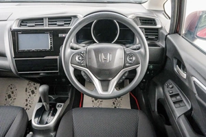 Хетчбэк Honda Fit 2018 года, 1229000 рублей, Красноярск