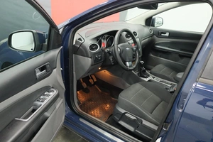 Хэтчбек Ford Focus 2010 года, 775000 рублей, Курск