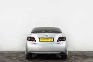 Седан Toyota Camry 2007 года, 1069000 рублей, Сургут