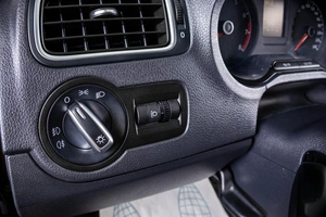 Седан Volkswagen Polo 2014 года, 1049000 рублей, Пермь