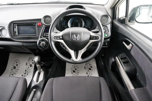 Лифтбек Honda Insight 2010 года, 869000 рублей, Красноярск