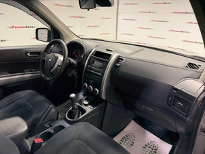 Внедорожник Nissan X-Trail 2012 года, 1330000 рублей, Красноярск
