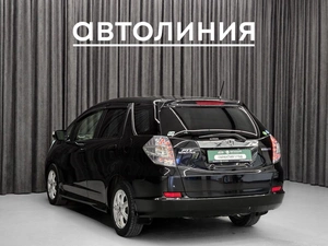 Универсал Honda Fit Shuttle 2012 года, 850000 рублей, Красноярск